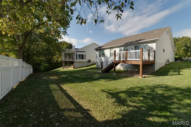 $309,900 | 104 Dornoch Drive, St. Charles, MO 63301