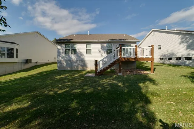 $309,900 | 104 Dornoch Drive, St. Charles, MO 63301