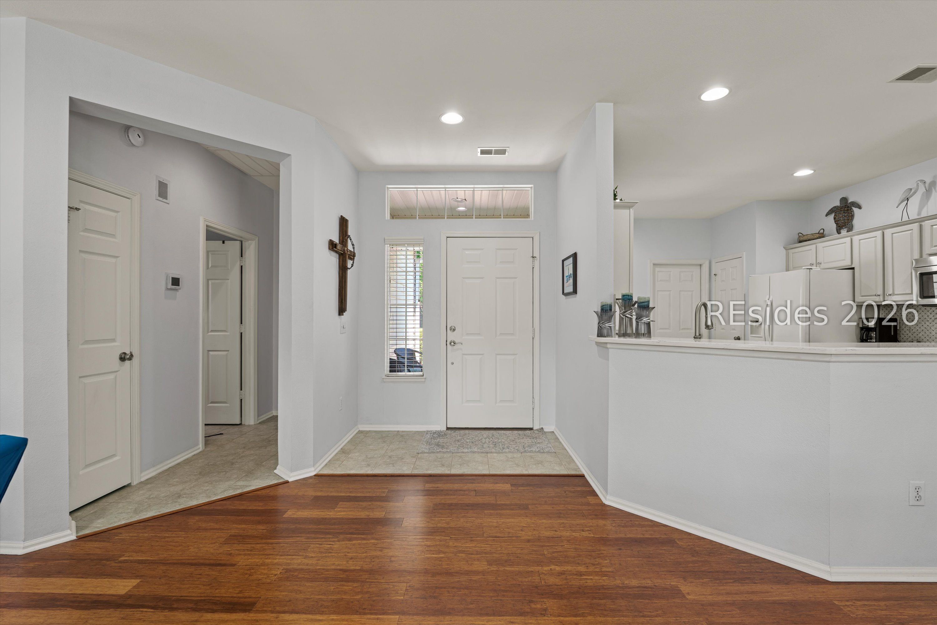 214 Colonel Thomas Heyward Road Bluffton, SC 29909 - Photo 3 of 31