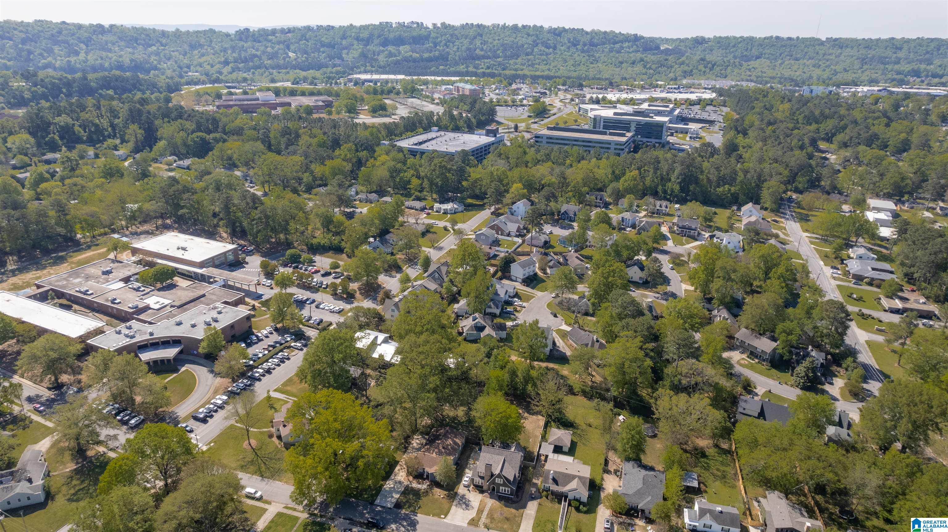 228 South Wood Road Birmingham, AL 35209 - Photo 34 of 40