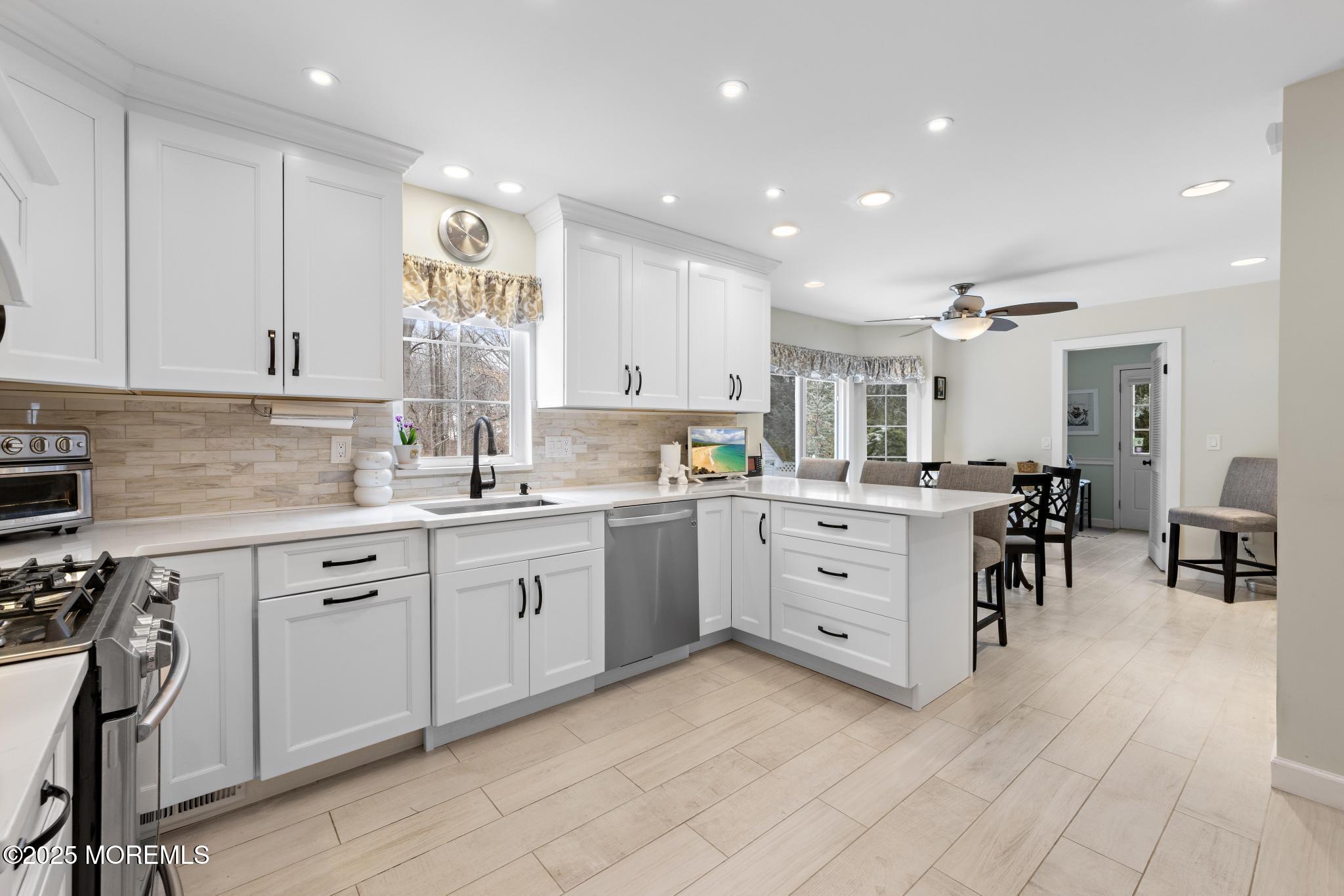 9 Vail Drive Matawan, NJ 07747 - Photo 19 of 51 9 Vail Dr (19)