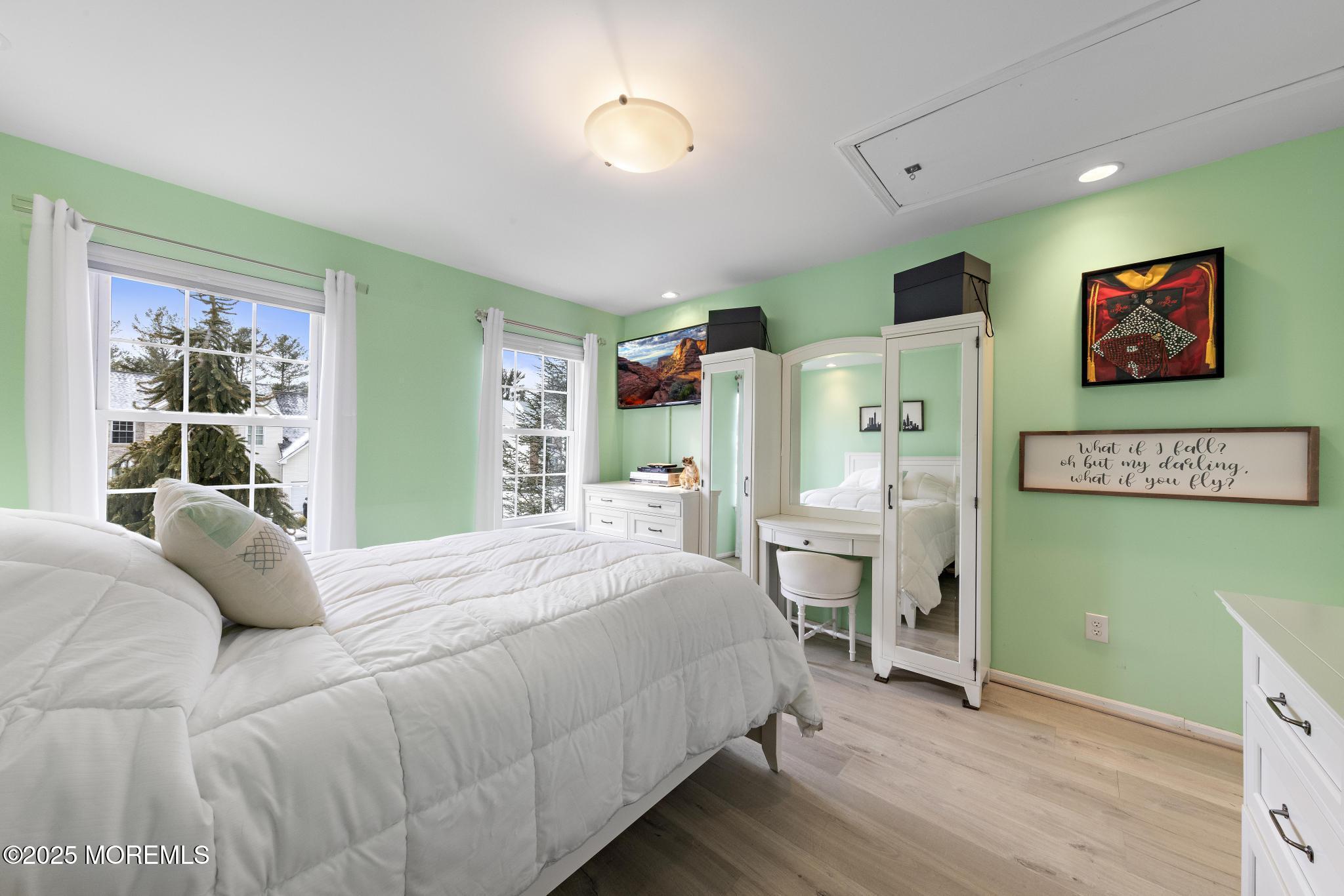 9 Vail Drive Matawan, NJ 07747 - Photo 38 of 51 9 Vail Dr (41)