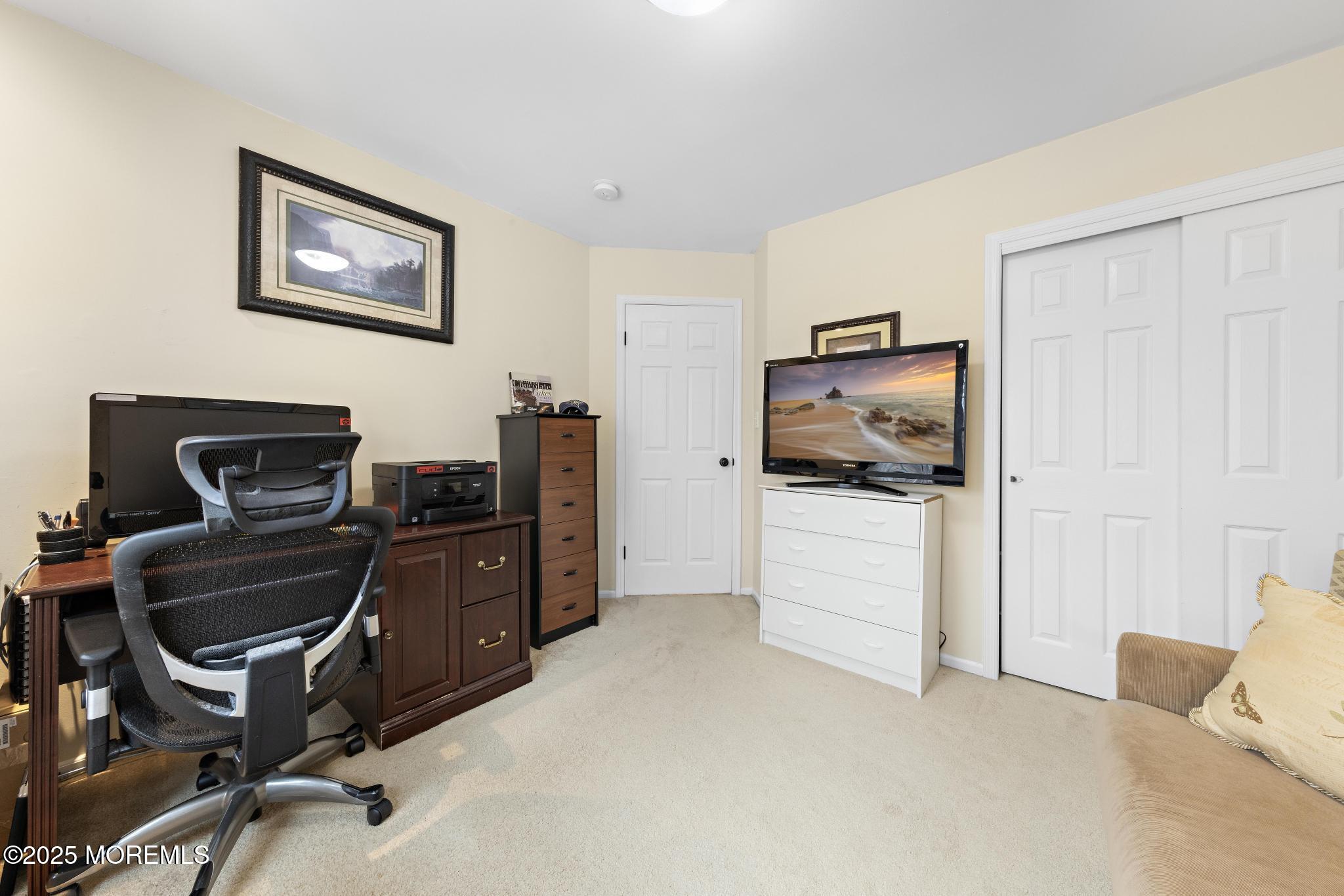 9 Vail Drive Matawan, NJ 07747 - Photo 41 of 51 9 Vail Dr (47)