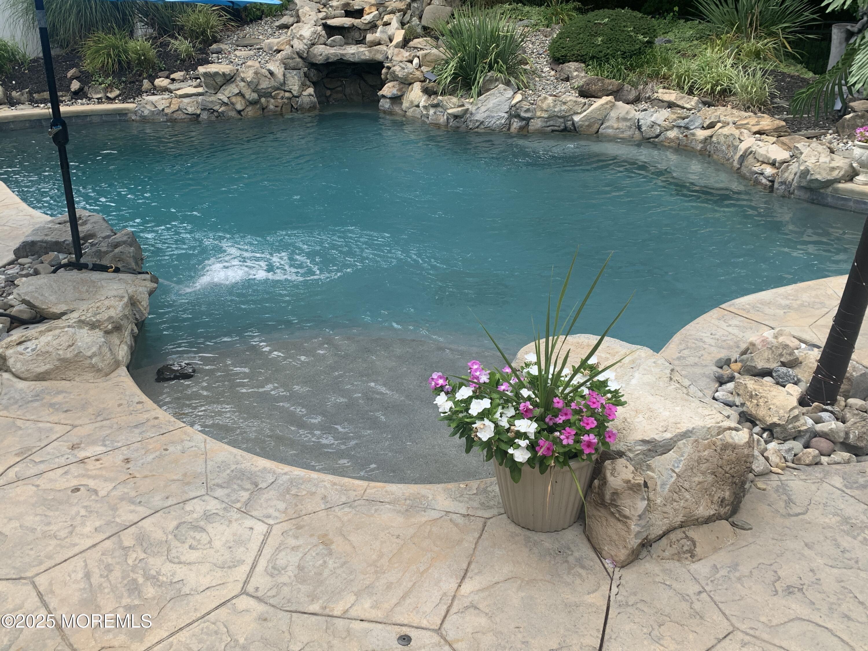 9 Vail Drive Matawan, NJ 07747 - Photo 49 of 51 IMG_0289