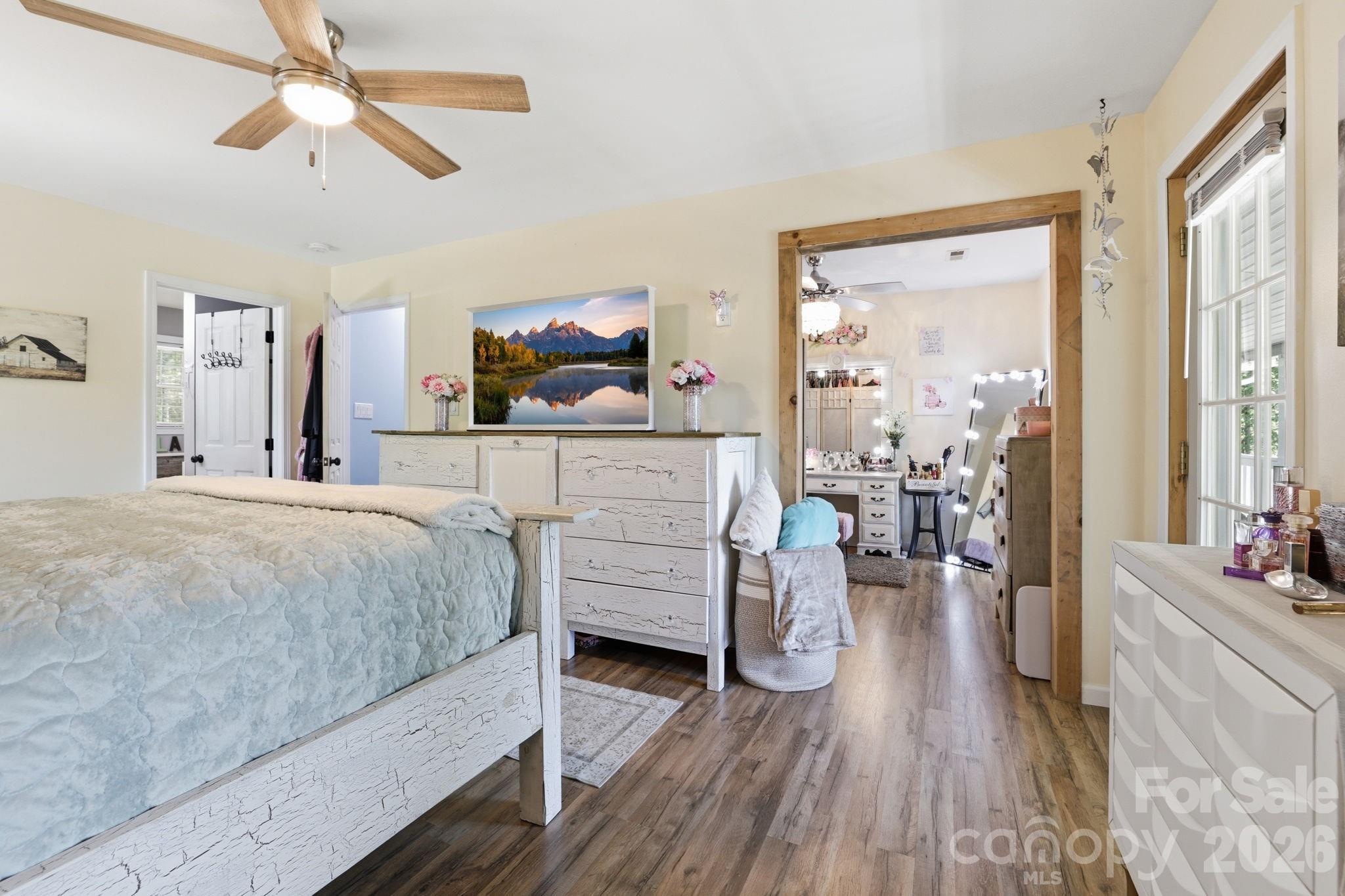 10 Country Road Hendersonville, NC 28791 - Photo 17 of 48