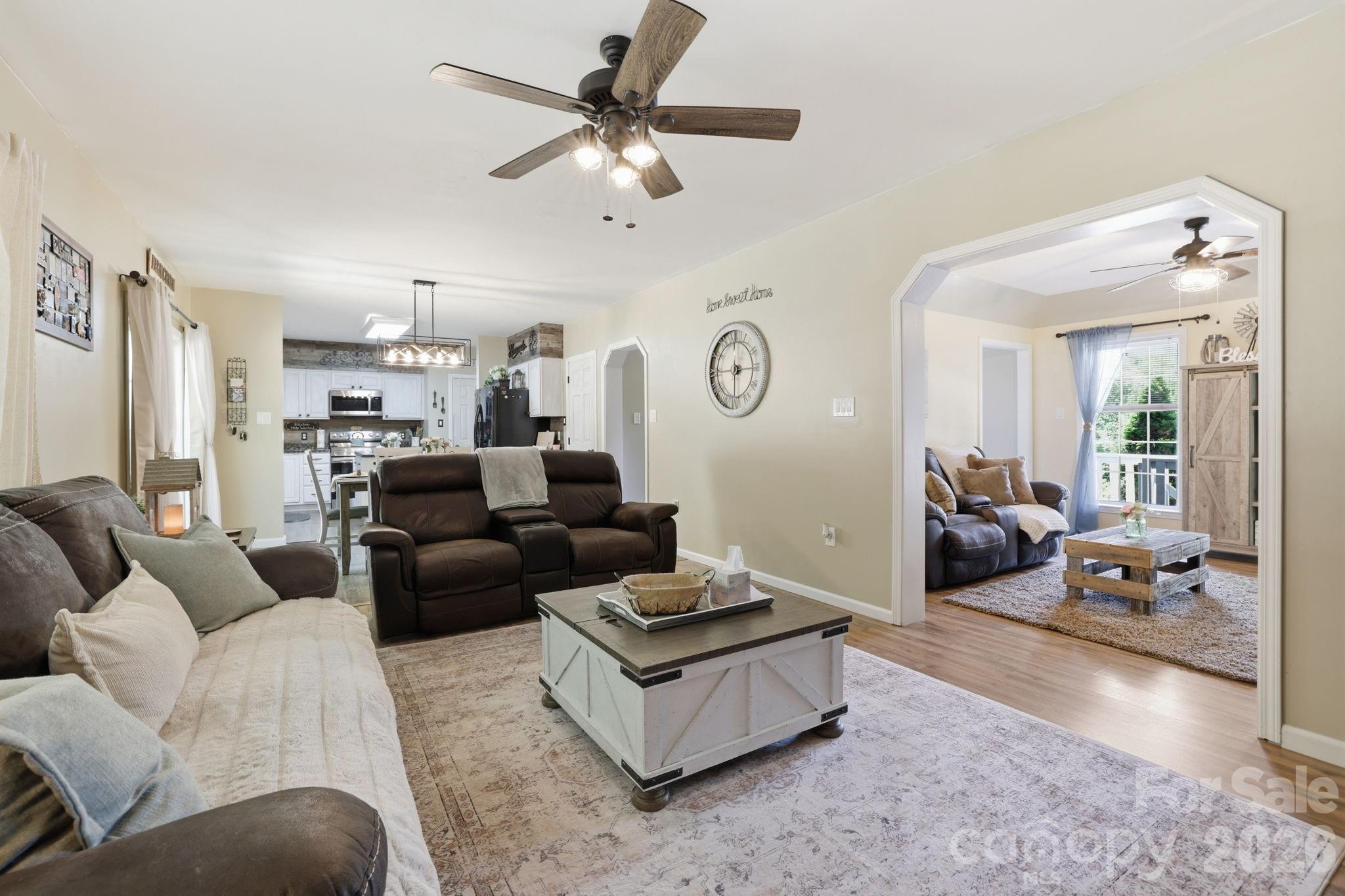 10 Country Road Hendersonville, NC 28791 - Photo 2 of 48