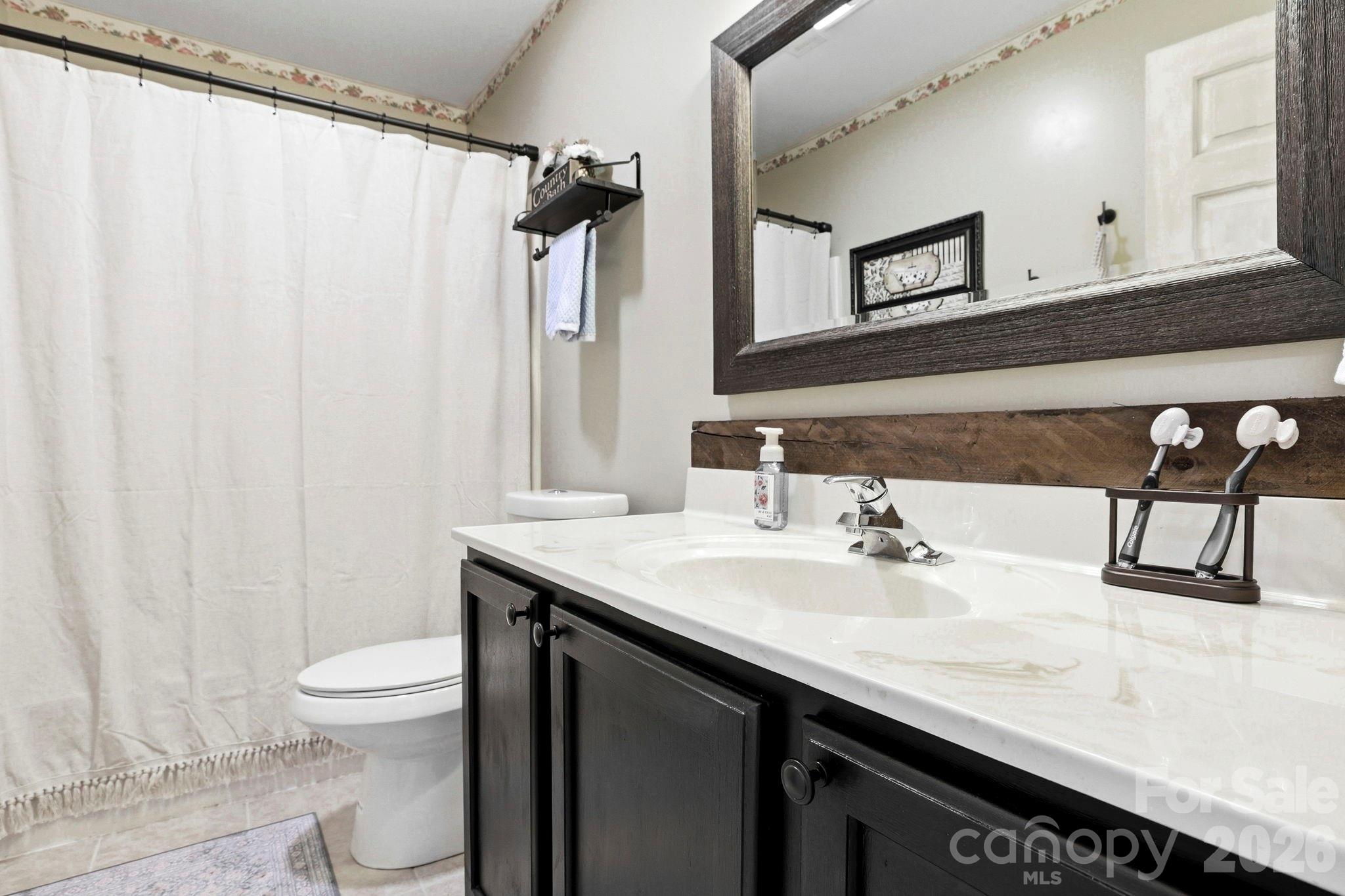 10 Country Road Hendersonville, NC 28791 - Photo 24 of 48