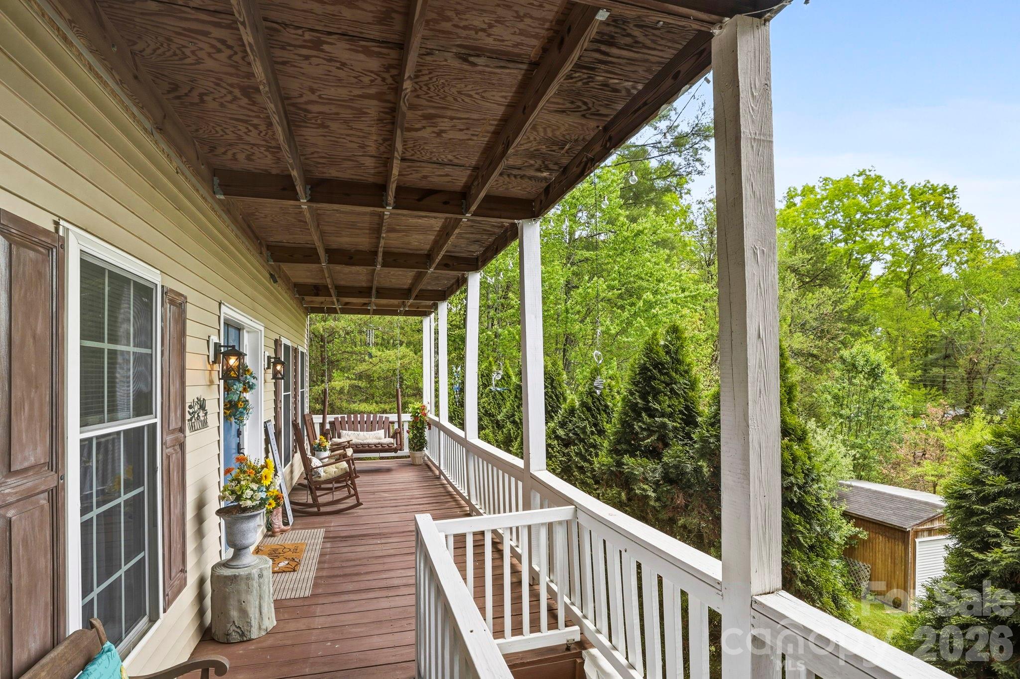 10 Country Road Hendersonville, NC 28791 - Photo 34 of 48