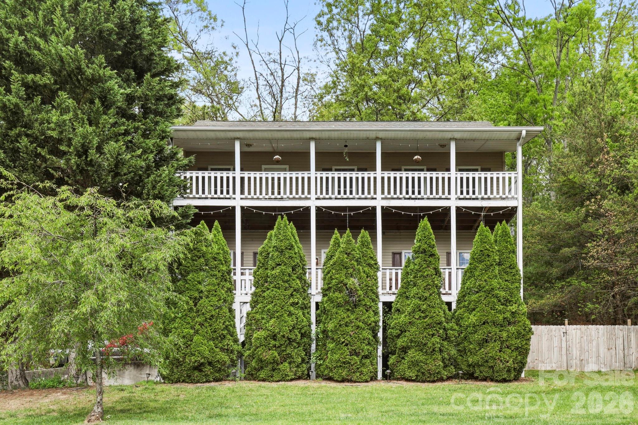 10 Country Road Hendersonville, NC 28791 - Photo 41 of 48