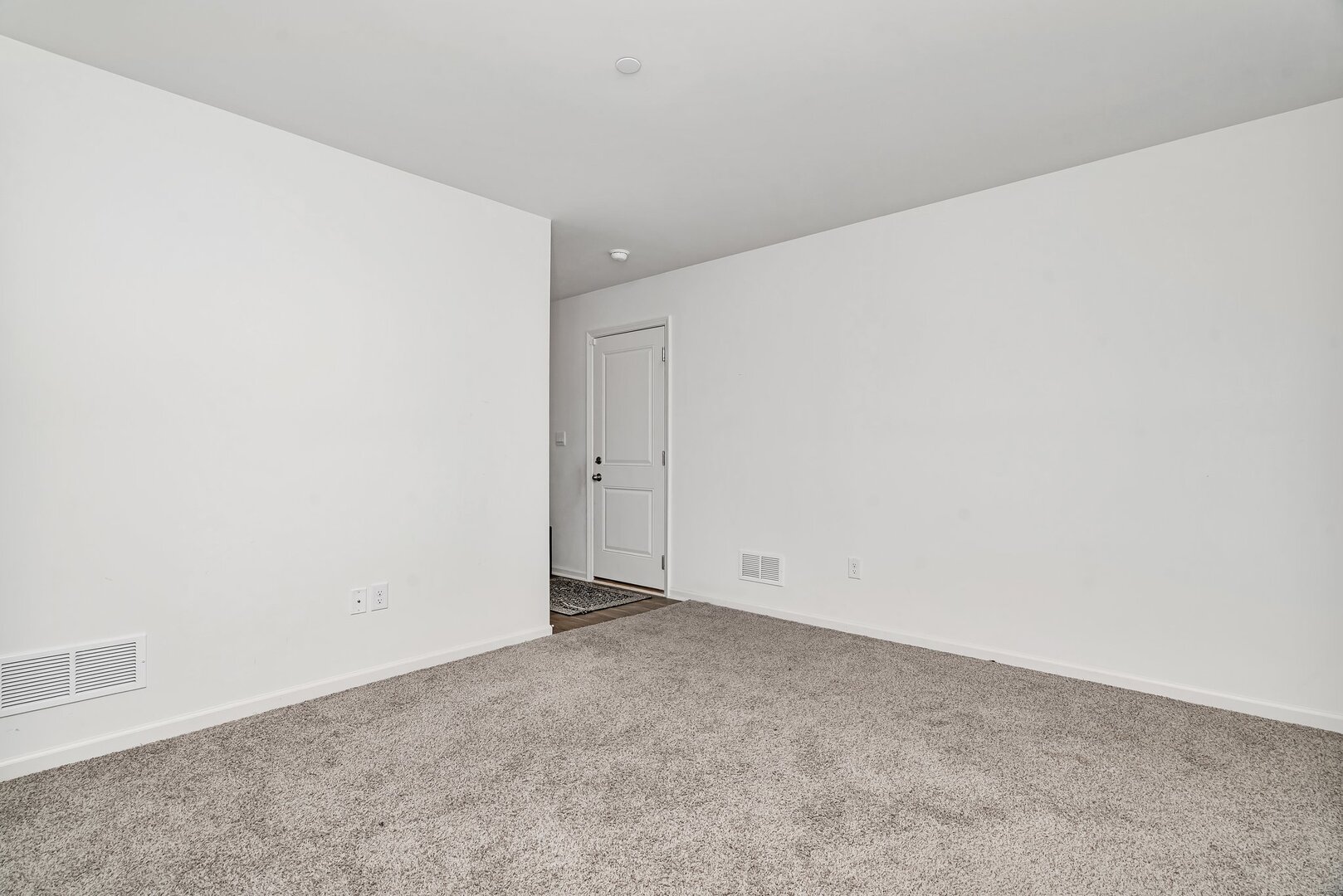 3741 Bailey Road Yorkville, IL 60560 - Photo 27 of 32 a view of room