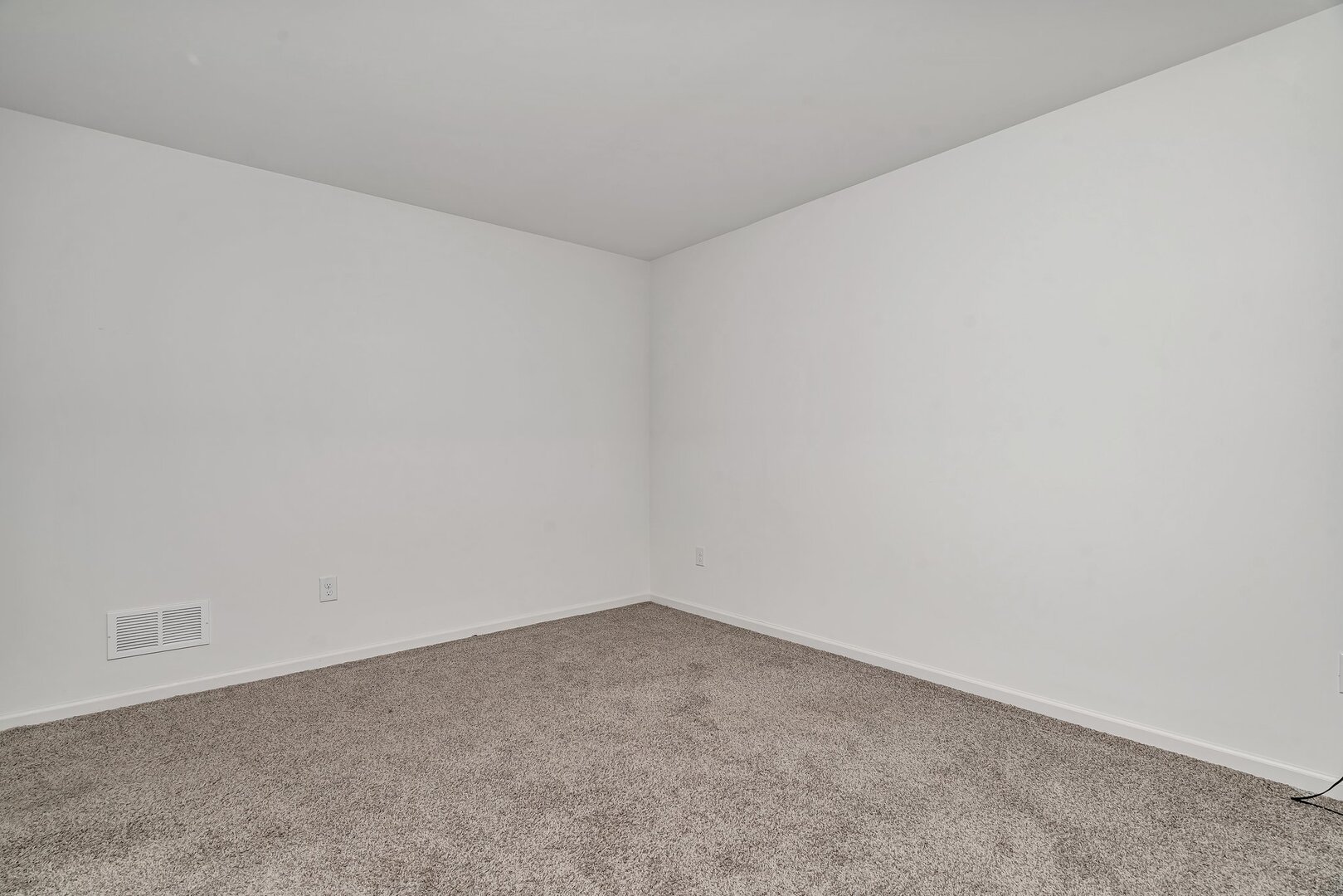 3741 Bailey Road Yorkville, IL 60560 - Photo 28 of 32 a view of empty room