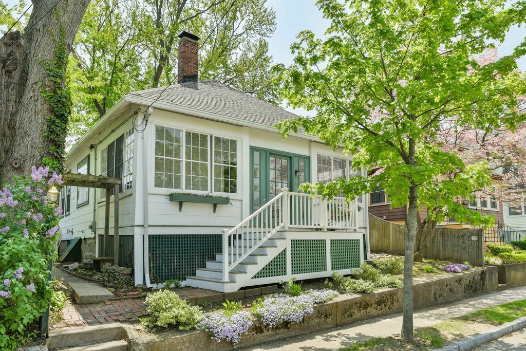15 Herbert Road Quincy, MA 02171 - Photo 2 of 17 Gallery Image 2
