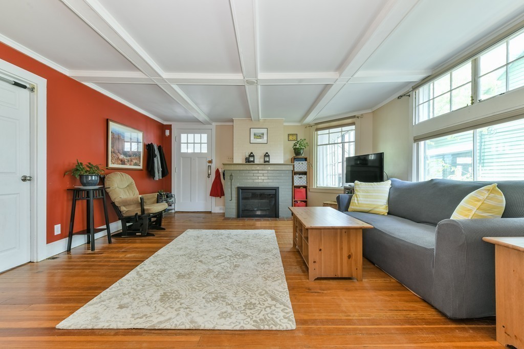 15 Herbert Road Quincy, MA 02171 - Photo 5 of 17 Gallery Image 5