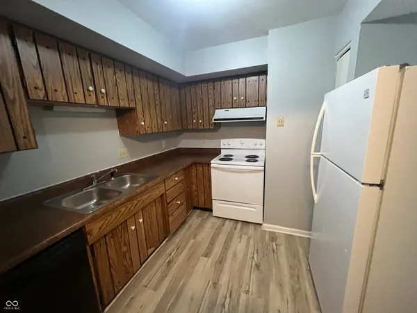 $950 | 1320 Millerwood Court, Unit 3, Lebanon, IN 46052
