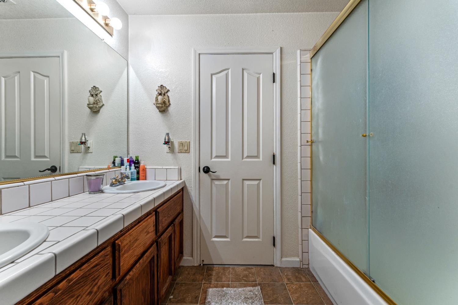 8136 Chimango Way Antelope, CA 95843 - Photo 13 of 41