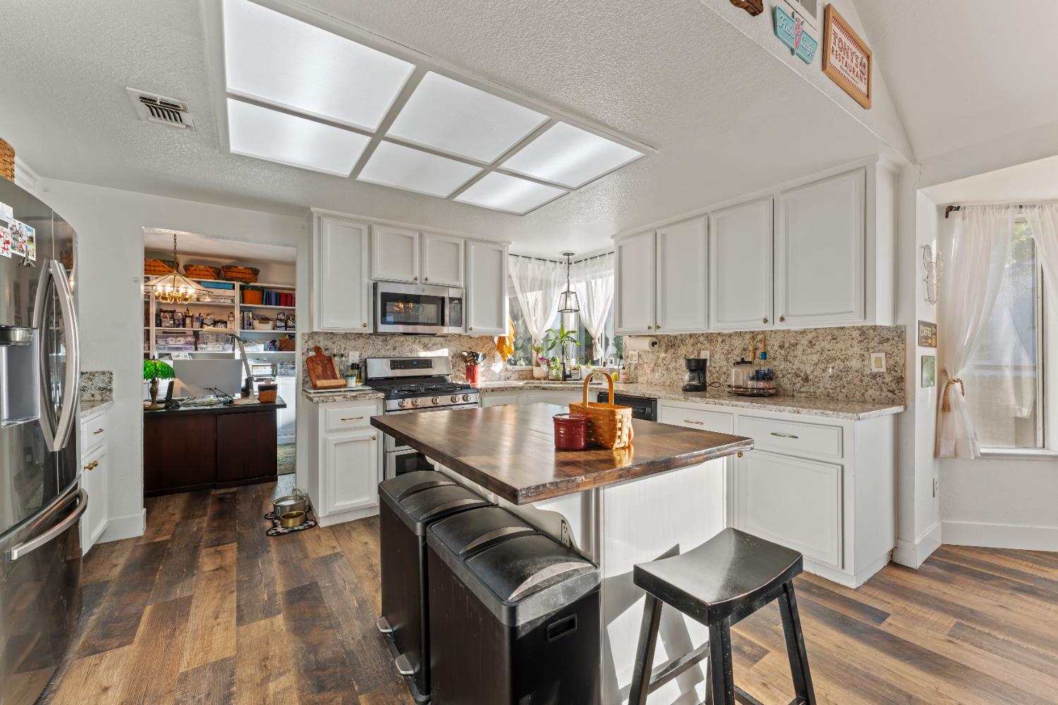 8136 Chimango Way Antelope, CA 95843 - Photo 34 of 41