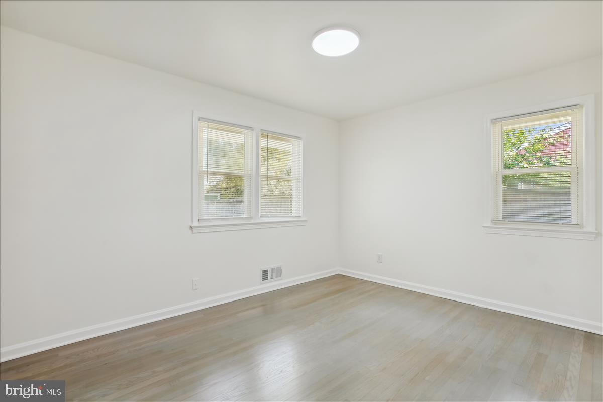 1601 Baltimore Road Alexandria, VA 22308 - Photo 25 of 32 Bedroom 2