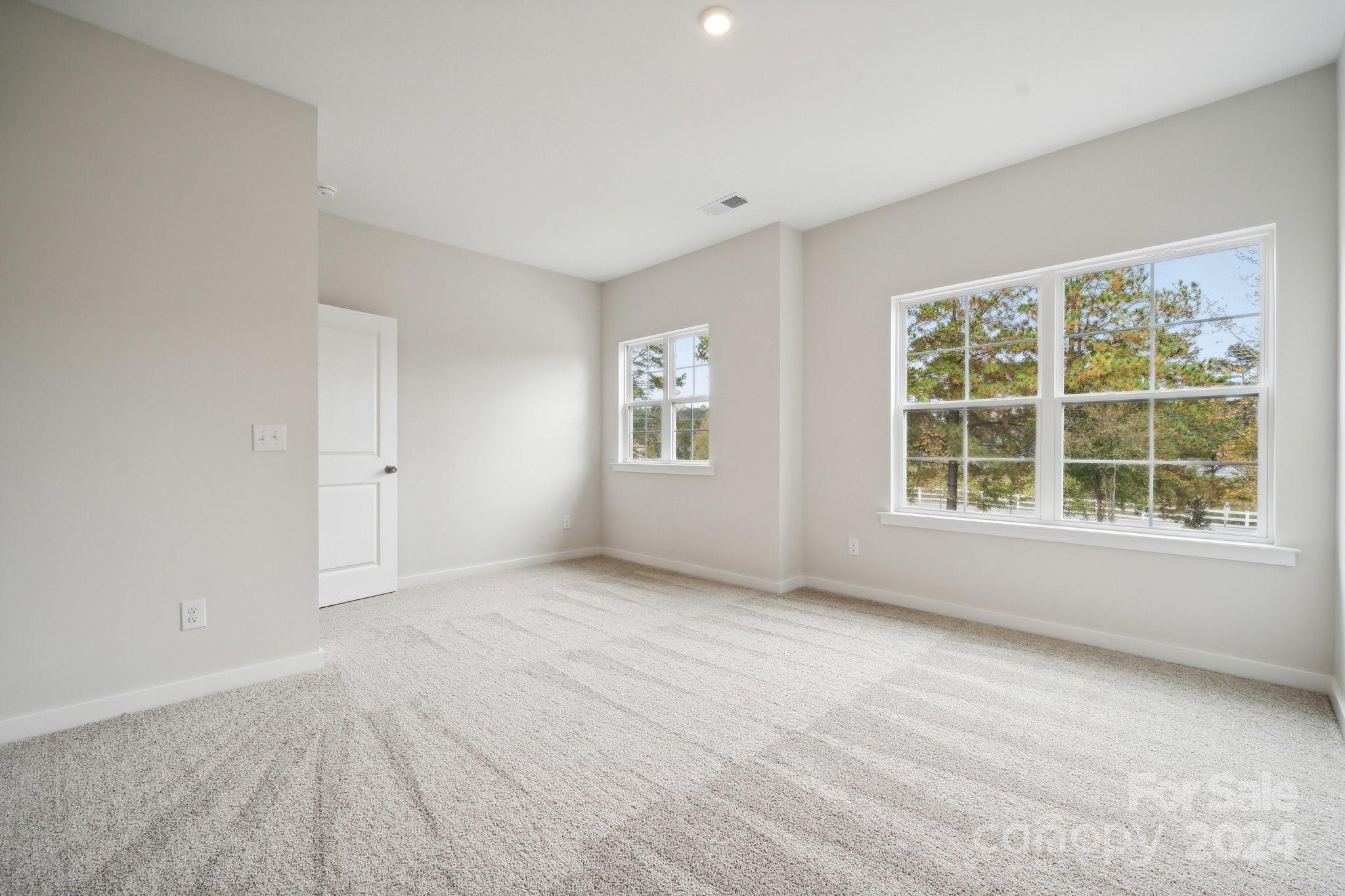 10300 Idlewild Road, Unit 7 Matthews, NC 28105 - Photo 24 of 32 Gallery Image 24