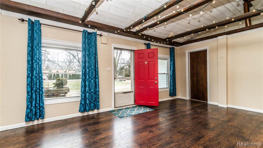 370 West Square Lake Road Troy, MI 48098 - Photo 19 of 68