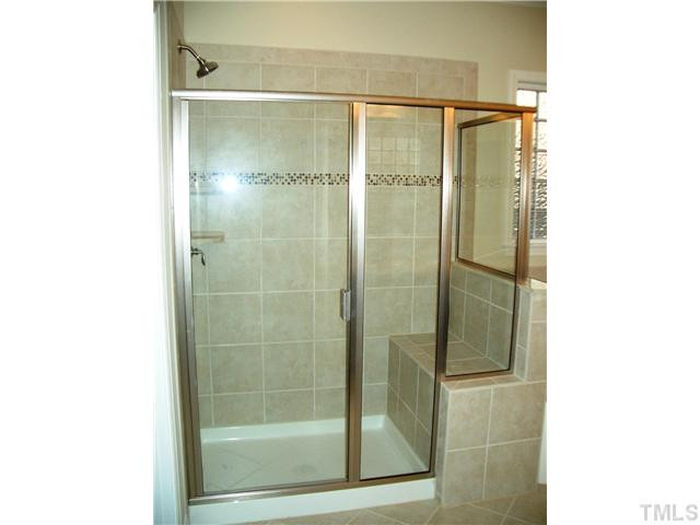 2720 Royal Forrest Drive Raleigh, NC 27614 - Photo 11 of 19 Master Bath/Spa