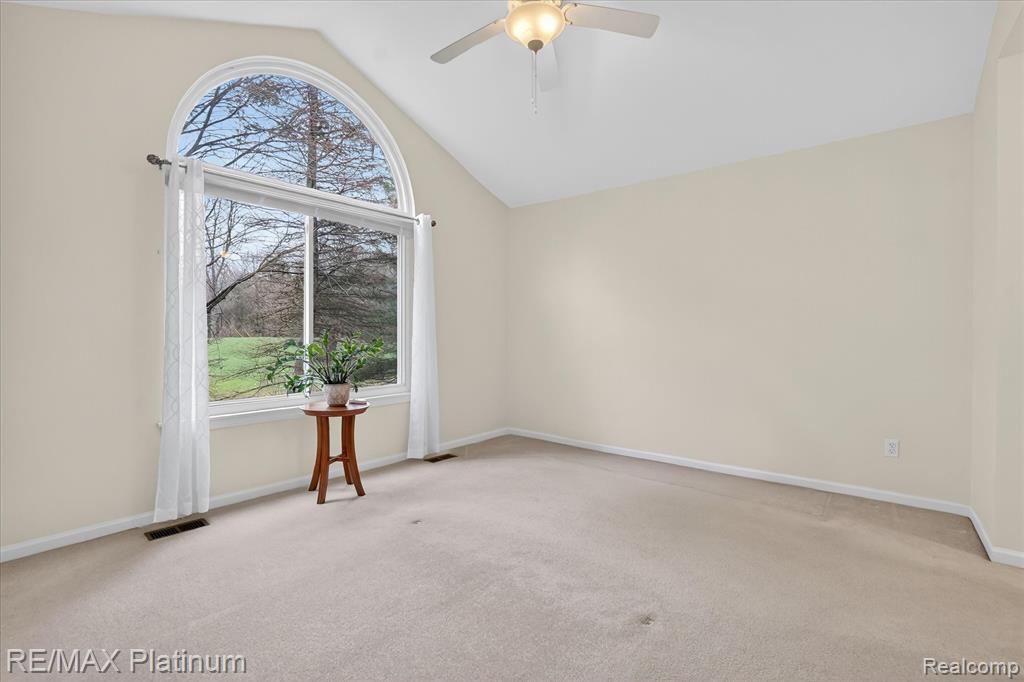 3341 Dewdrop Lane Howell, MI 48843 - Photo 21 of 46