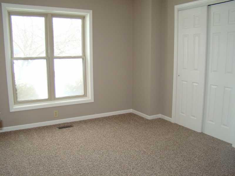 312 Raintree Drive Danville, IN 46122 - Photo 11 of 17 Gallery Image 11