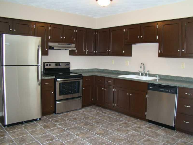 312 Raintree Drive Danville, IN 46122 - Photo 5 of 17 Gallery Image 5