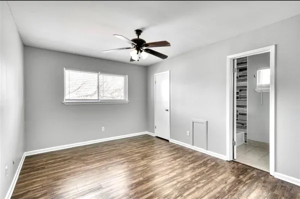 $2,400 | 1115 Merry Oaks Drive, College Station, TX 77840