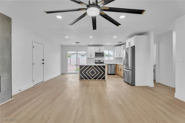 $365,000 | 4329 Studio Street, Las Vegas, NV 89115