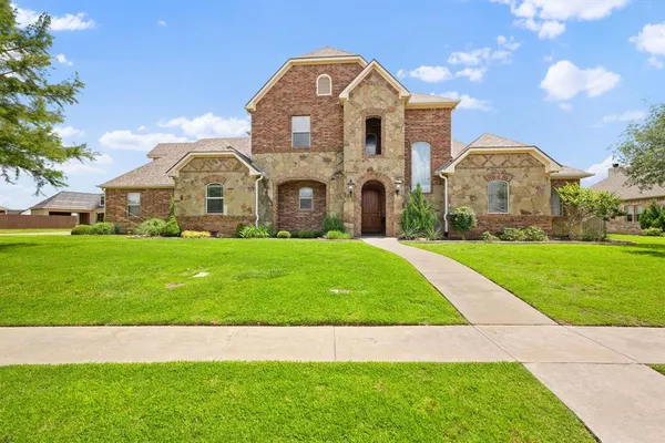 $575,000 | 1131 Fountain Creek Boulevard, Pottsboro, TX 75076