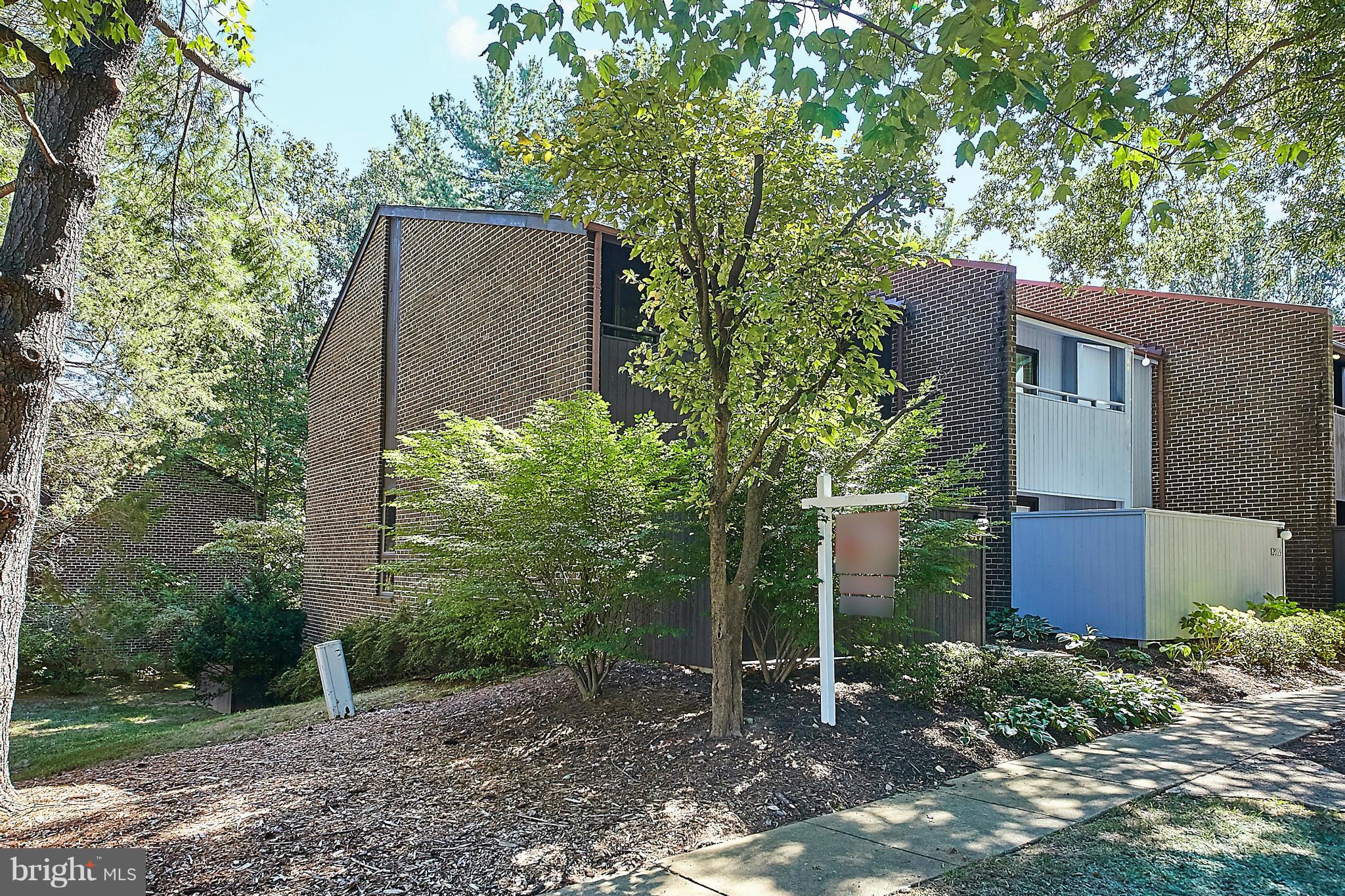 2017 Wethersfield Court Reston, VA 20191 - Photo 3 of 30 End-unit townhome is 9 minute walk to Metro.