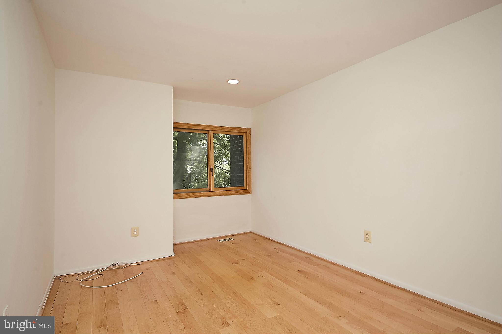 2017 Wethersfield Court Reston, VA 20191 - Photo 21 of 30 Bedroom 2 of 4, this one on 2nd floor.