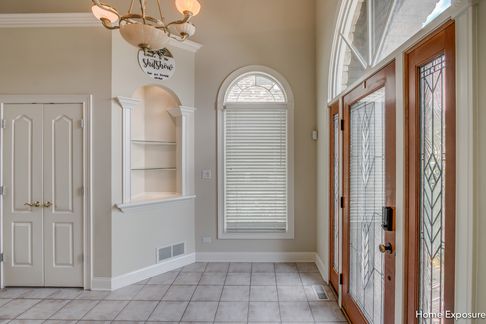 2552 Sutton Lane Aurora, IL 60502 - Photo 3 of 57 a view of entryway with a front door