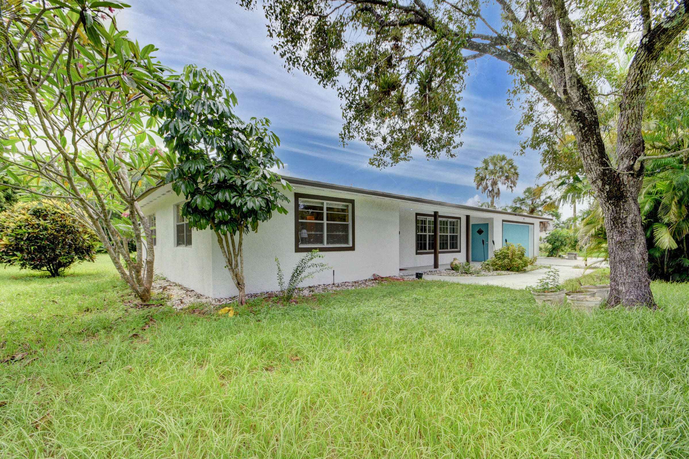 1321 Ranchette Road Greenacres, FL 33415 - Photo 3 of 56 03_house (3)