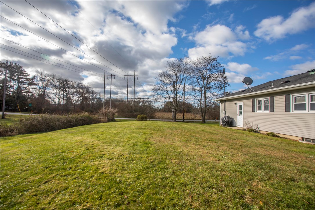 7 Long Meadow Road Portsmouth, RI 02871 - Photo 19 of 19 Gallery Image 19