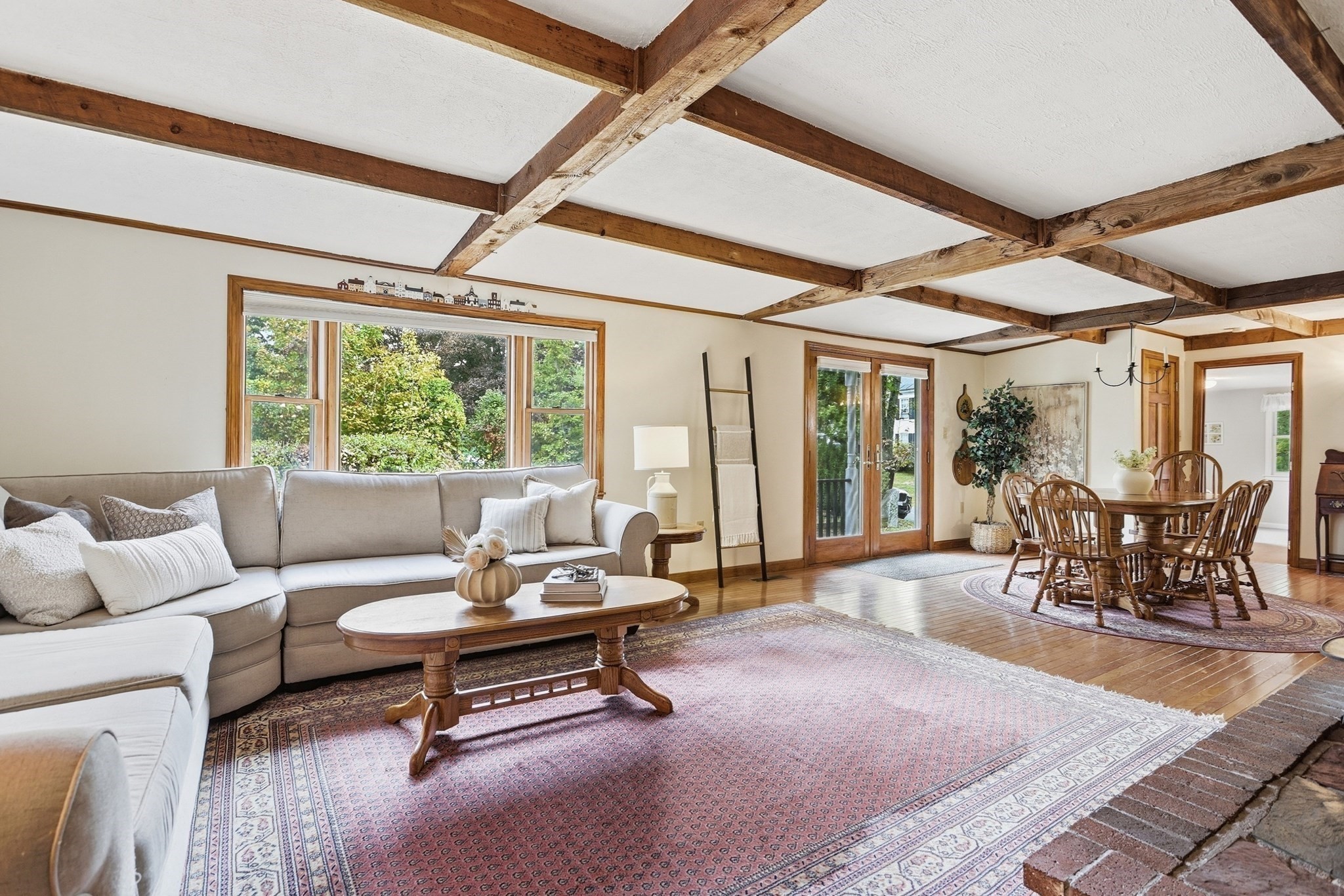 5 Lowell Road Westford, MA 01886 - Photo 9 of 32 Gallery Image 9