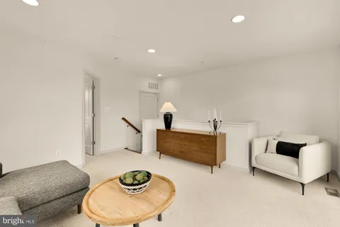 $925,000 | 626 Regent Place Northeast, Washington, DC 20017
