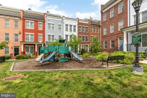 $925,000 | 626 Regent Place Northeast, Washington, DC 20017
