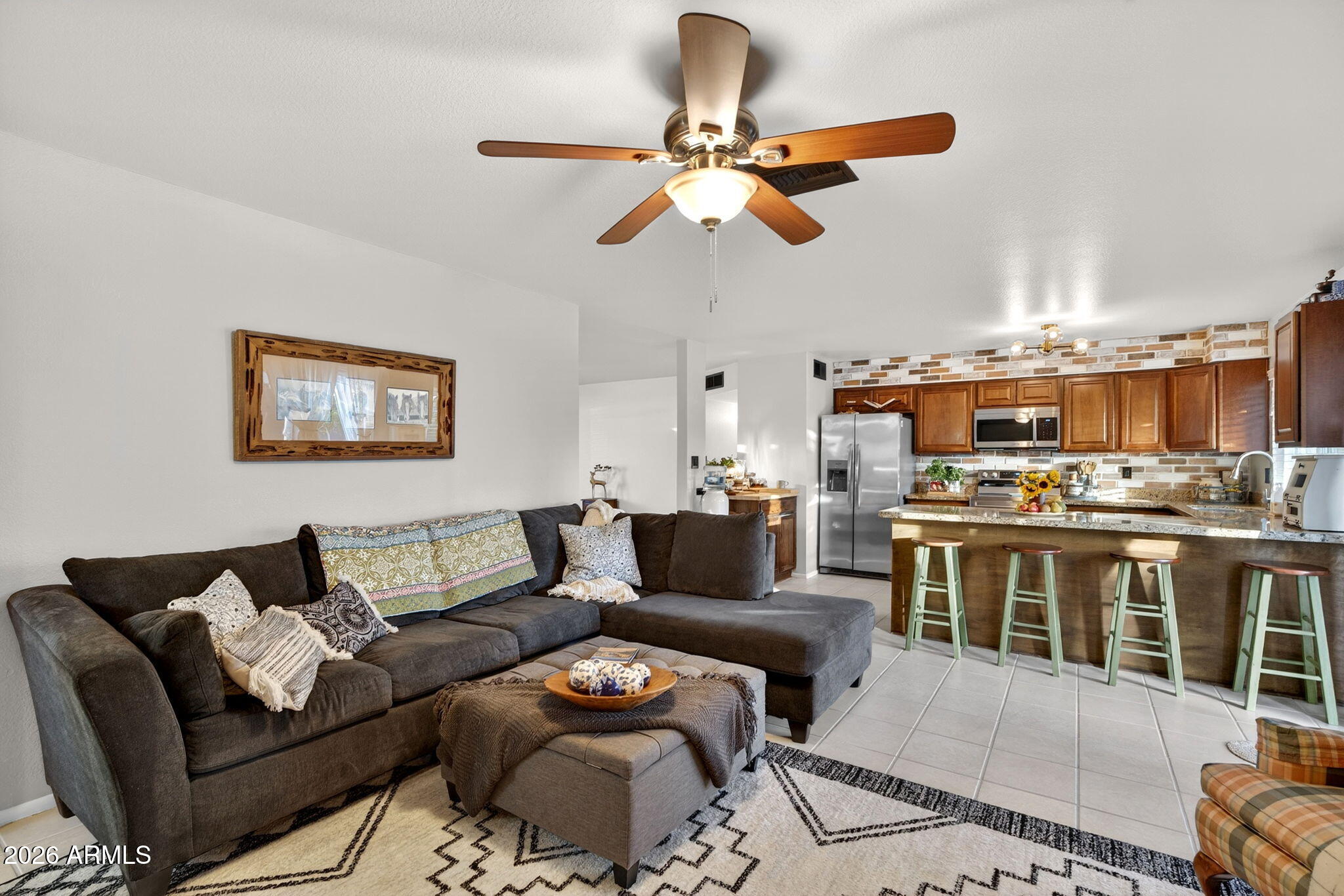 2512 South Evergreen Road Tempe, AZ 85282 - Photo 14 of 56 14-web-or-mls-028S Evergreen Rd