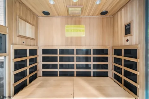 $2,274,900 | 281 Forest Avenue, Glen Ridge, NJ 07028