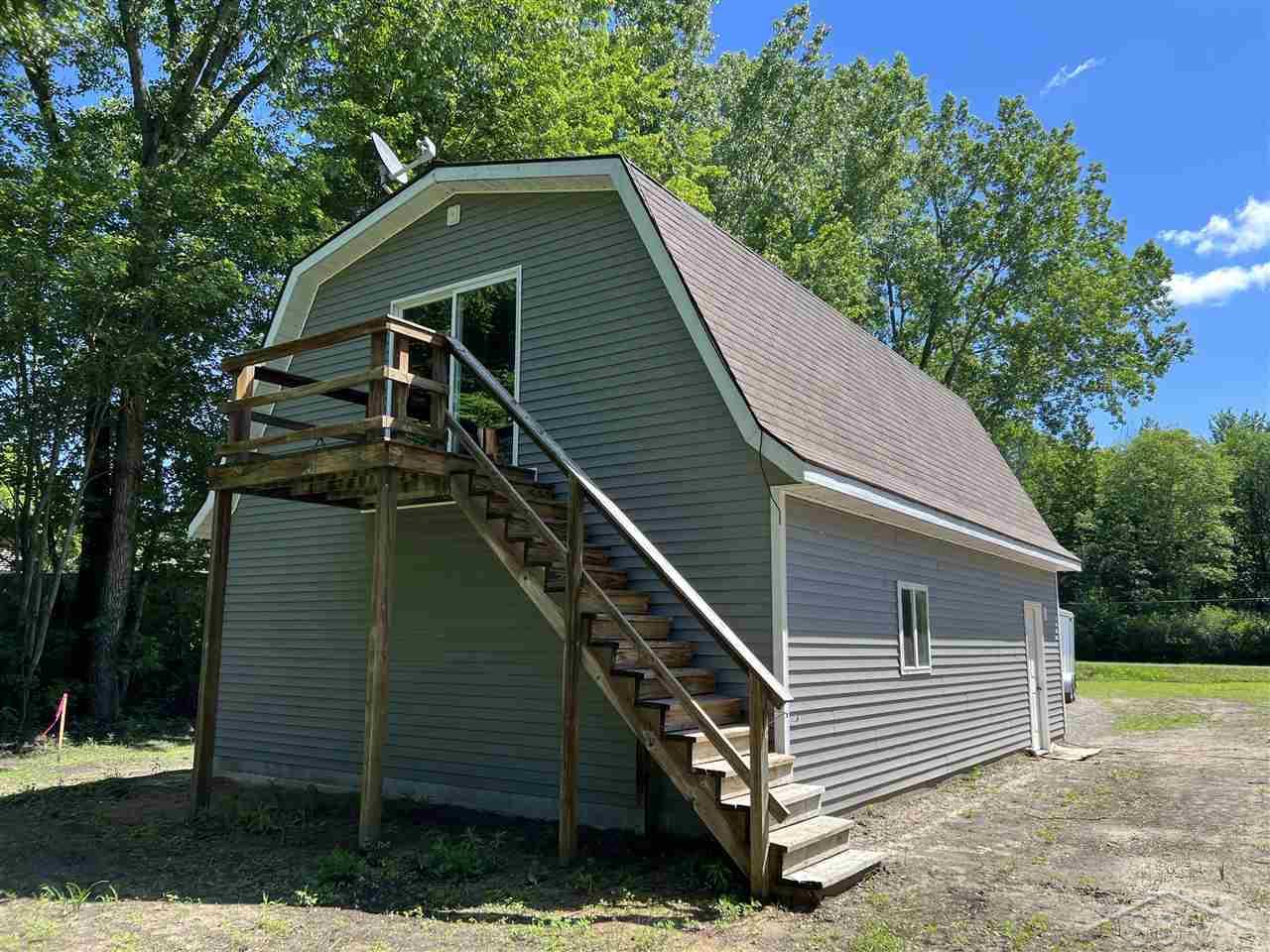 2290 South 5 Mile Road Midland, MI 48640 - Photo 3 of 23 Loft Area