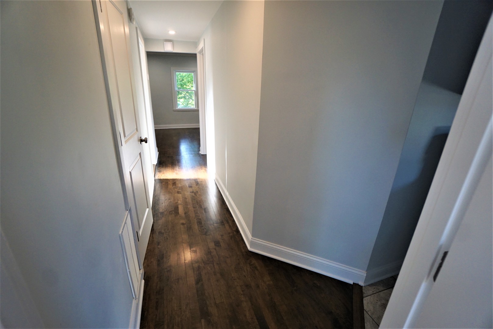 2224 Foster Street Evanston, IL 60201 - Photo 28 of 39 view of a hallway and wooden floor