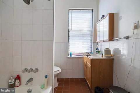 $775,000 | 1803 South Broad Street, Philadelphia, PA 19148