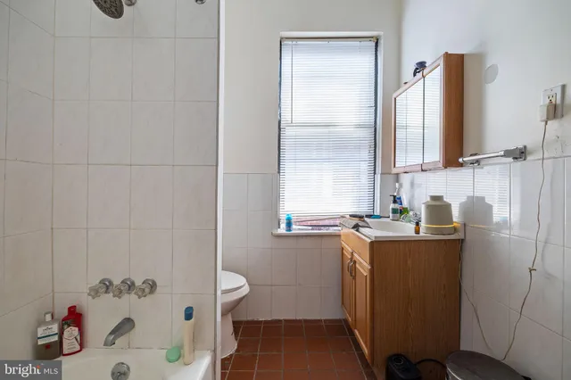 $775,000 | 1803 South Broad Street, Philadelphia, PA 19148