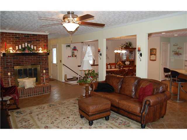 6525 Dublin Road Delaware, OH 43015 - Photo 8 of 23 Gallery Image 8