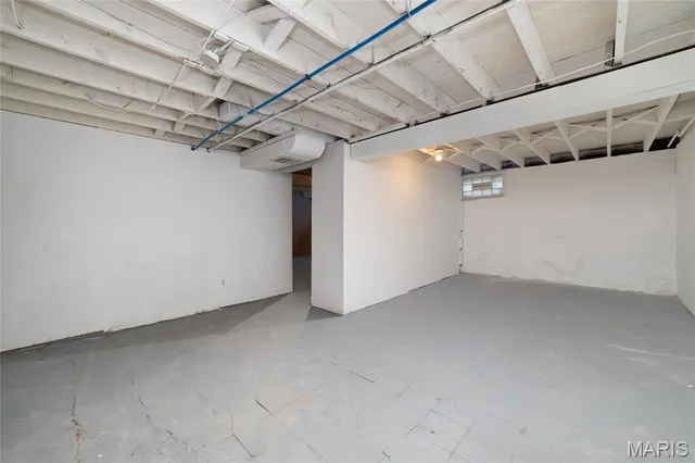 $99,900 | 10769 Spring Garden Drive, St. Louis, MO 63137