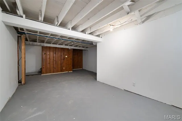 $99,900 | 10769 Spring Garden Drive, St. Louis, MO 63137