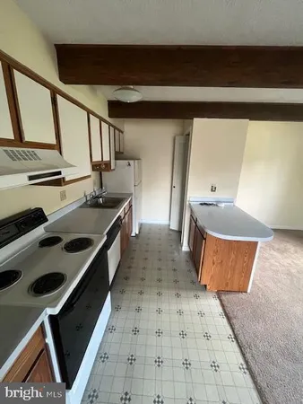 $1,295 | 5403 Oxford Drive, Unit 1, Mechanicsburg, PA 17055