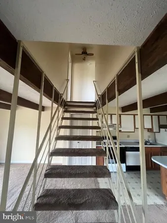 $1,295 | 5403 Oxford Drive, Unit 1, Mechanicsburg, PA 17055