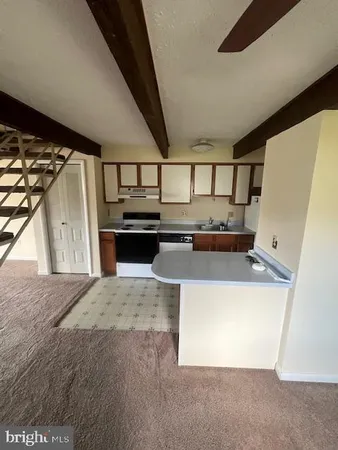 $1,295 | 5403 Oxford Drive, Unit 1, Mechanicsburg, PA 17055